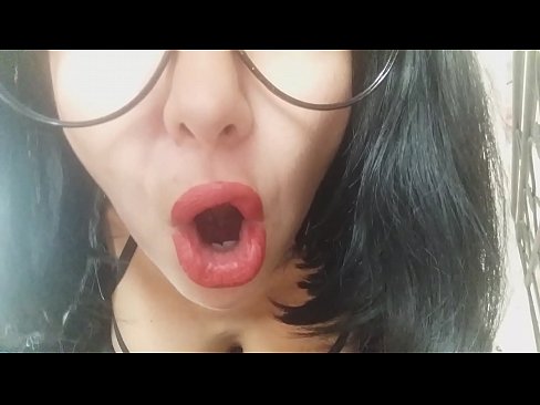 ❤️ Honey, hooyadaa anoo ah hooyadaa kuma ogolaan doonto inaad iskuul aado maanta... aad baan kuugu baahanahay... ️ Galmada dabada