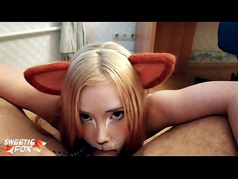 ❤️ Kitsune waxay liqaysaa dick oo afkeeda ku dhufatey ️ Galmada dabada